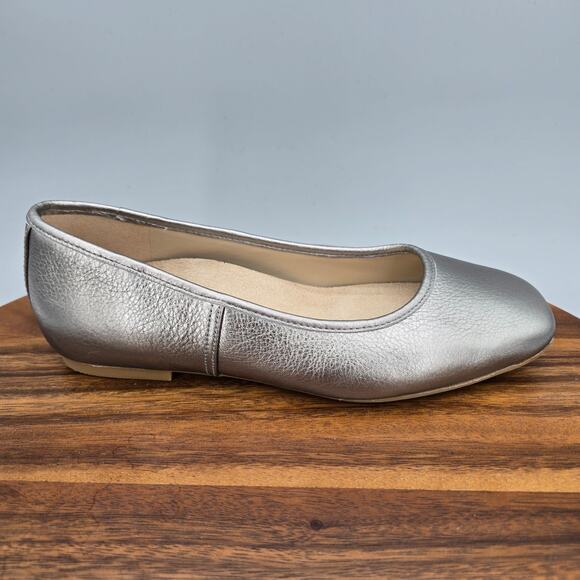Vionic Orinda Ballet Flats Women's 6 Pewter Leather Slip On Office Work Shoes - Picture 1 of 7